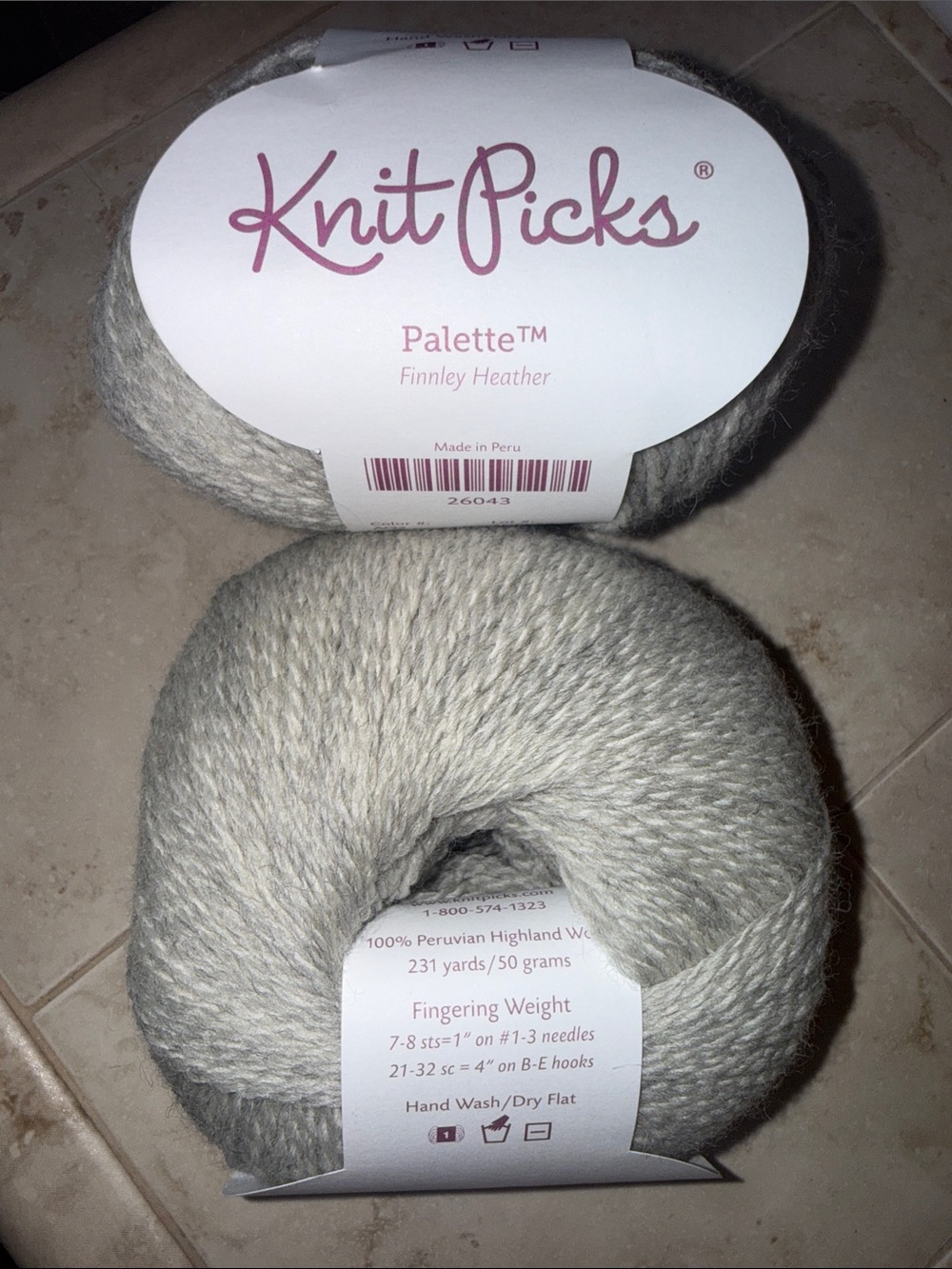 Knit Picks Palette Finnley Heather Kids Wool Yarn - Light Grey